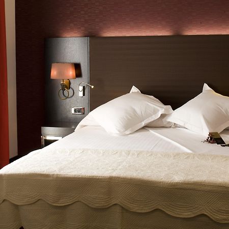 Hotel Boutique Gareus Вальядолид Экстерьер фото