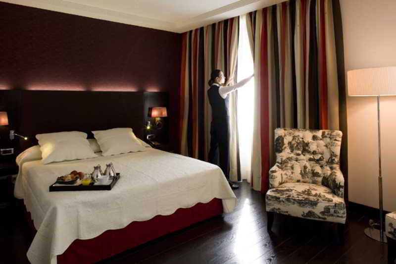 Hotel Boutique Gareus Вальядолид Экстерьер фото