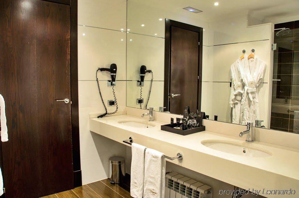 Hotel Boutique Gareus Вальядолид Экстерьер фото